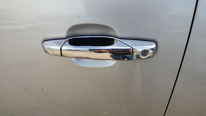 2007-2014 Chevrolet Tahoe Outside Door Handle LH