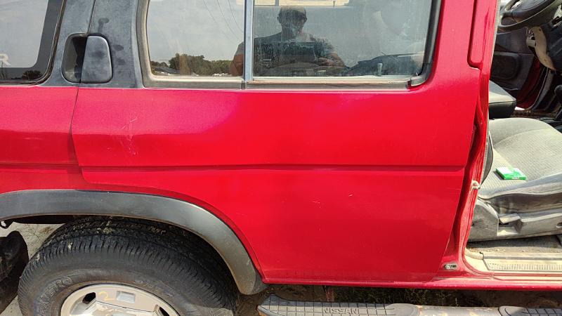 1990-1995 Nissan Pathfinder Rear Door RH