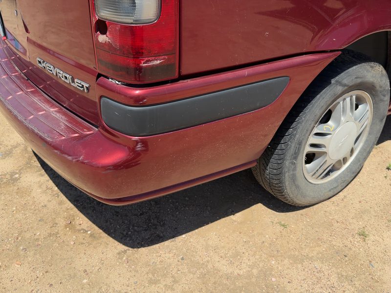 2002-2005 Chevrolet Venture Rear Bumper Assembly