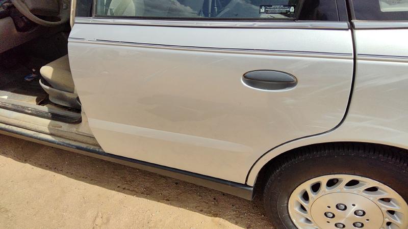 2002 Saturn L Series Rear Door LH