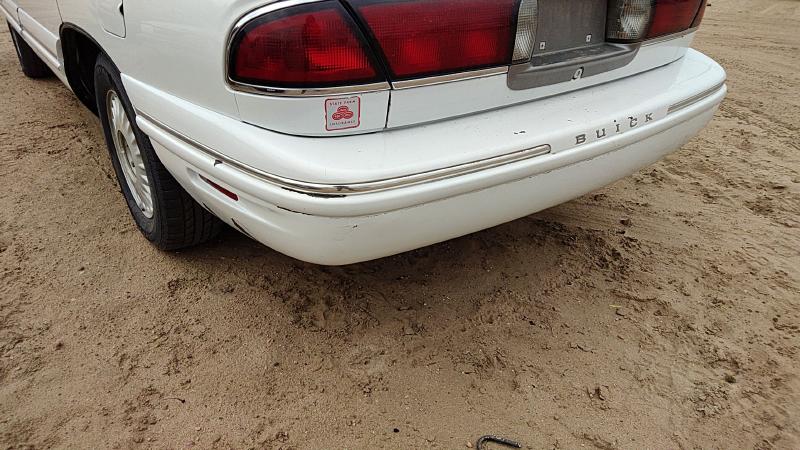 1997-1999 Buick Lesabre (80 & Up) Rear Bumper Assembly