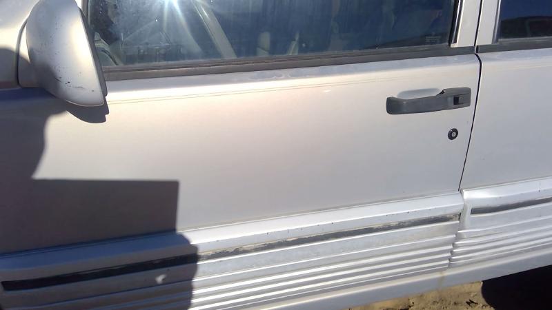 1993-1998 Jeep Grand Cherokee Front Door LH