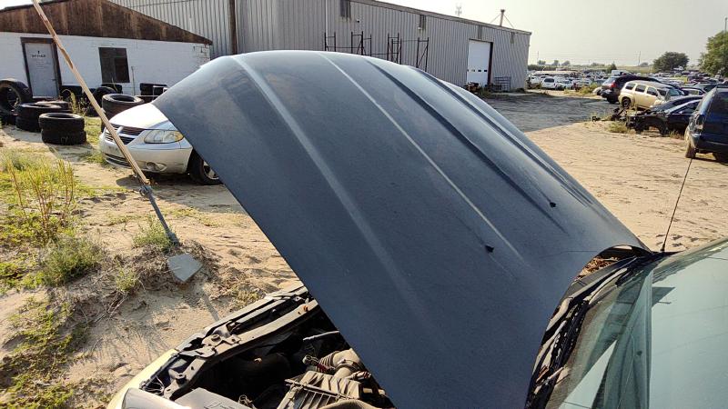 2001-2006 Mazda Tribute Hood