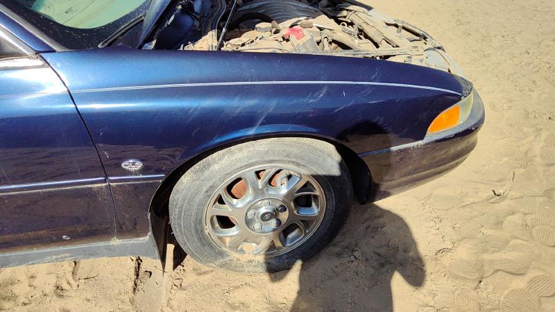 1998-2002 Oldsmobile Intrigue Fender RH