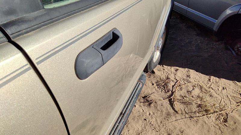 2002-2005 Explorer Front Door RH