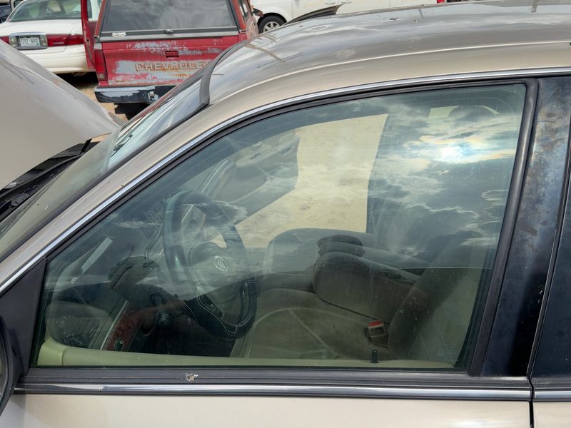 1992-2002 Mercury Grand Marquis (79 & Up) Front Door Glass/Window LH