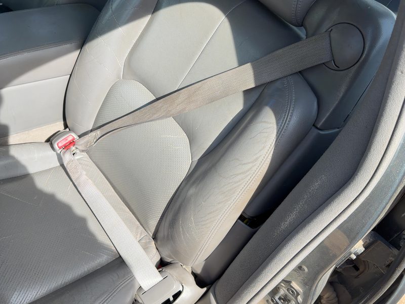 1998-2004 Cadillac Seville Front Seat Belt LH