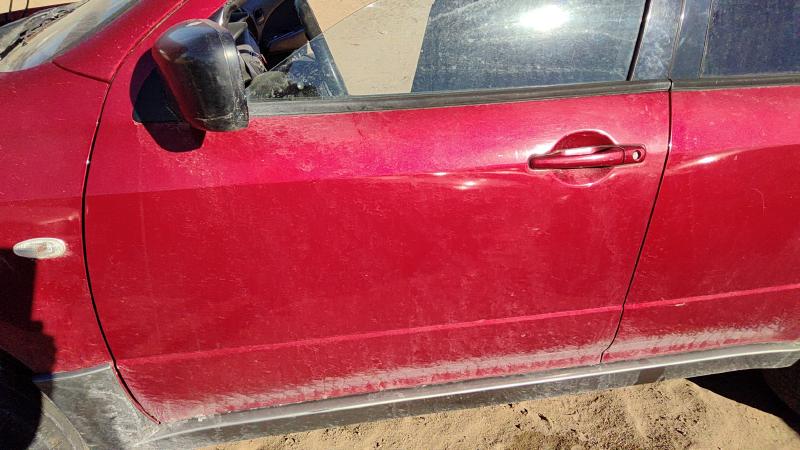 2003-2004 Mitsubishi Outlander Front Door LH