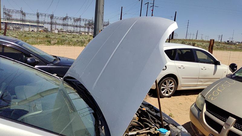 2007-2012 Nissan Sentra Hood