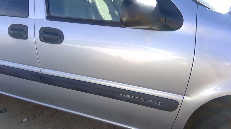1997-2004 Chevrolet Venture Front Door RH