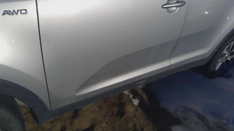 2010-2016 Kia Sportage Front Door LH