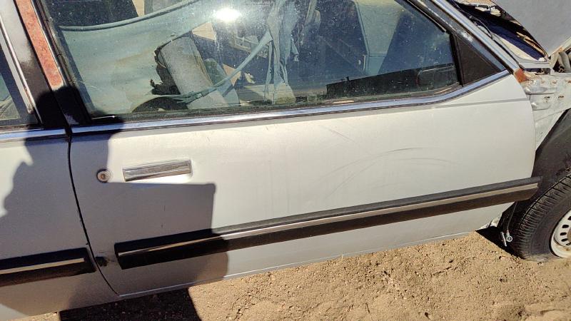 1982-1989 Pontiac Sunbird Front Door RH