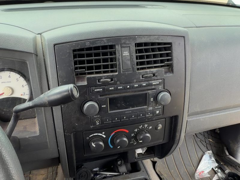2005-2007 Dodge Dakota (mid-size) Dash Panel