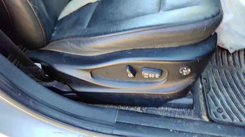 2004 BMW X3 Seat Track
