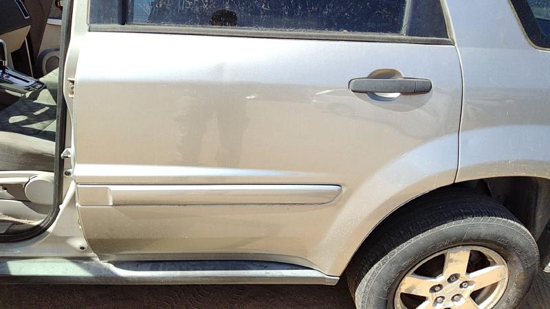 2005-2009 Chevrolet Equinox Rear Door LH