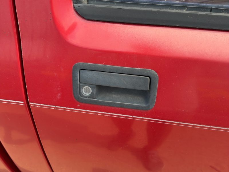 1991 Dodge Dakota (mid-size) Outside Door Handle RH