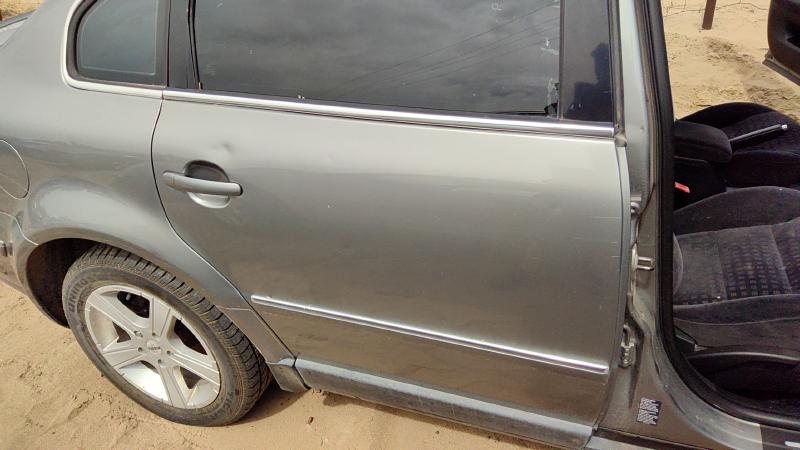 2004-2005 (discontinued) Passat Rear Door RH