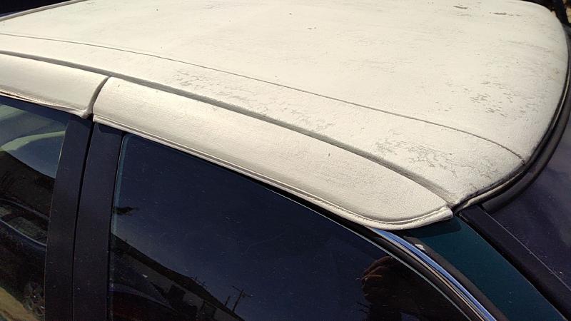 1998-2004 Cadillac Seville Front Door Moulding RH