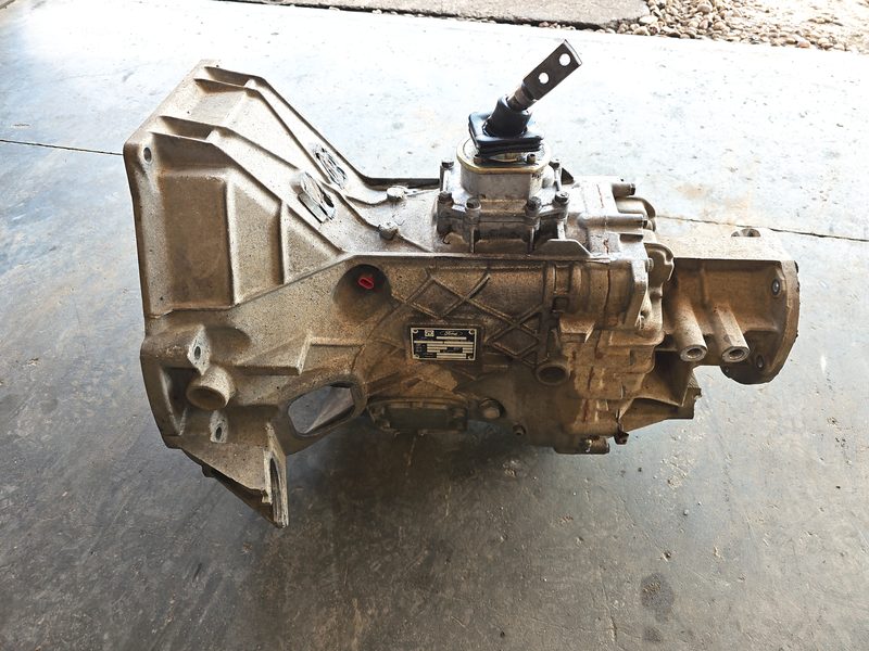 1987-1996 Ford Pickup F250 Series Transmission Assy.