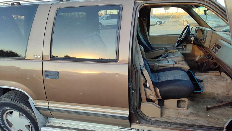 1992-2000 Chevy/gmc Suburban 1500 Series Rear Door RH