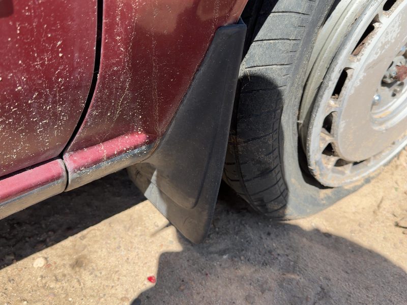 1987 Nissan Maxima Fender Moulding RH