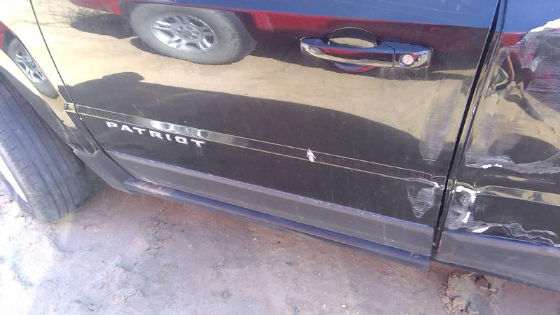 2011-2017 Jeep Patriot Front Door LH