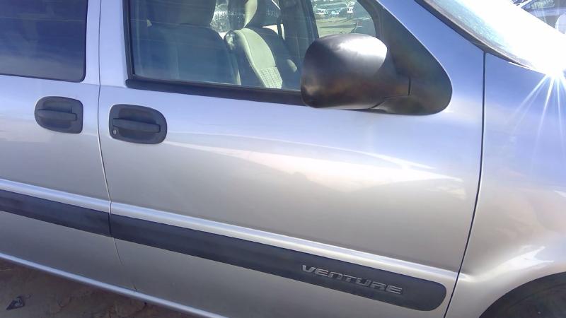 1997-2004 Chevrolet Venture Front Door RH