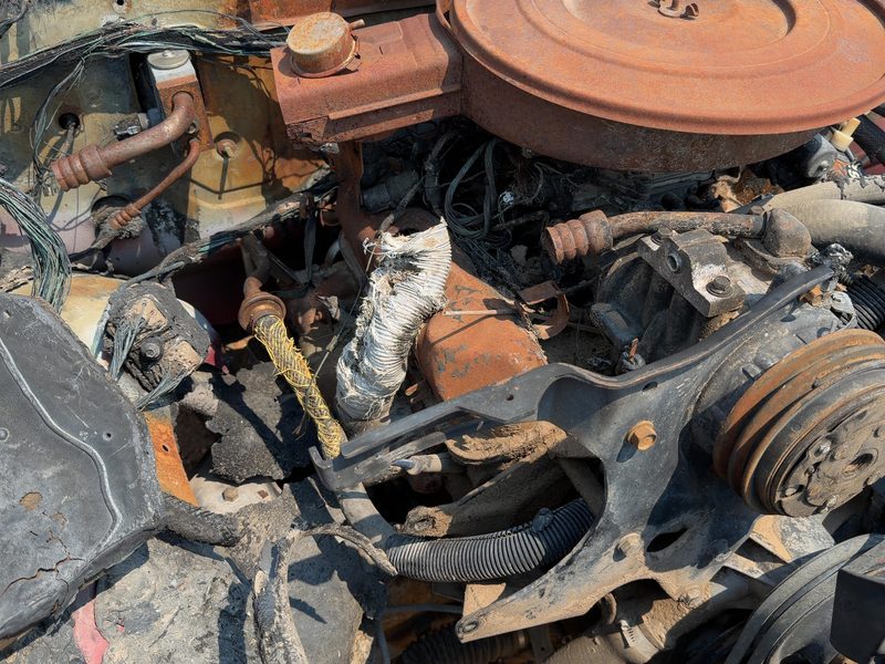 1990-1991 Dodge Dakota (mid-size) Cylinder Head