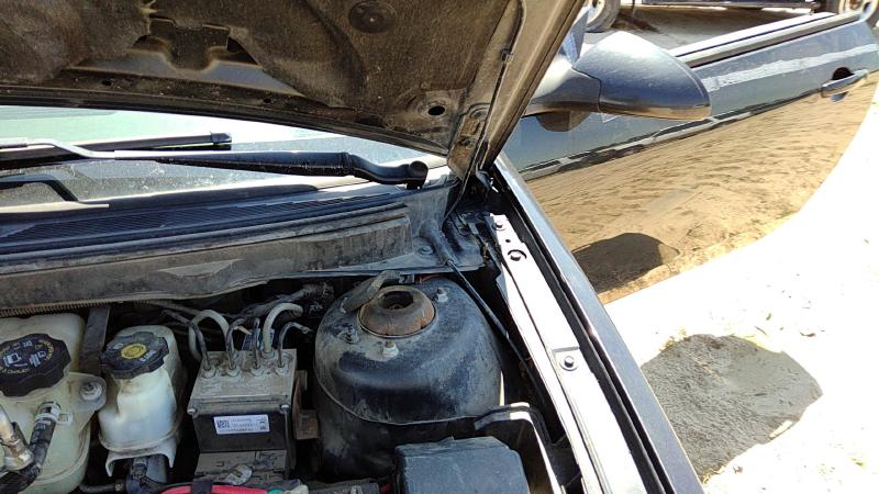 2005-2010 Pontiac G6 Hood Hinge RH