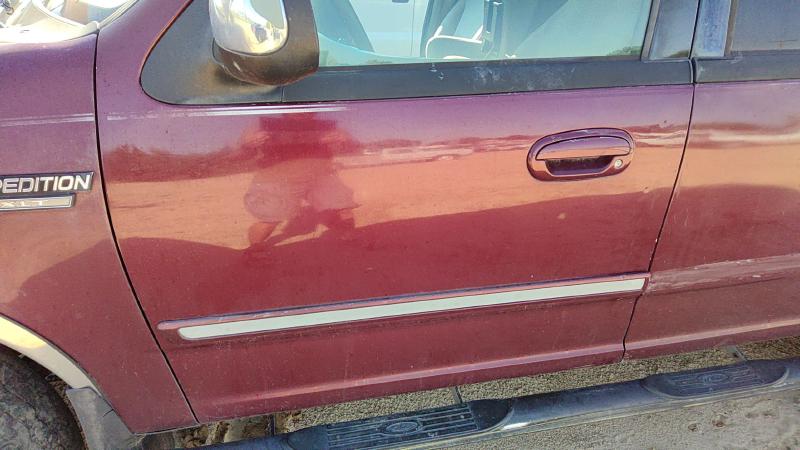 1997-2002 Ford Expedition Front Door LH