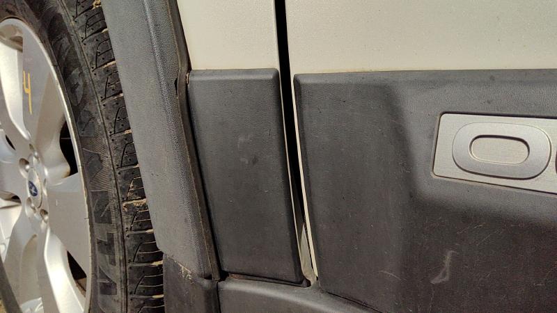 2010-2014 Subaru Legacy/ Outback Fender Moulding LH