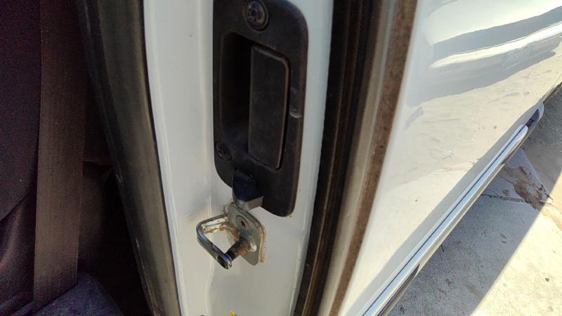 2007-2013 Chevrolet 2500 Silverado Pickup Outside Door Handle LH