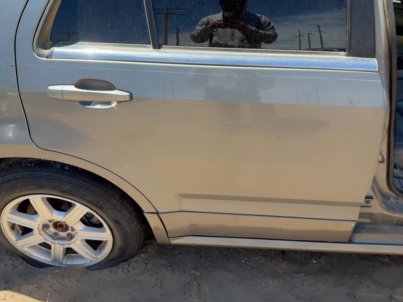 2004-2009 Cadillac SRX Rear Door RH