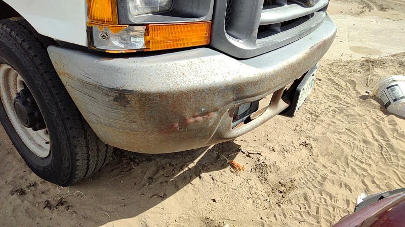 1999-2004 Ford F250 Super Duty Pickup Front Bumper Assy.