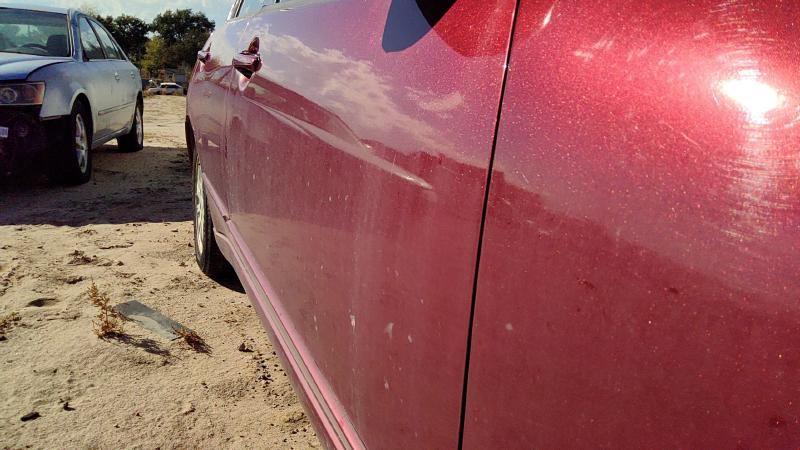 2004-2006 Mitsubishi Galant Front Door RH
