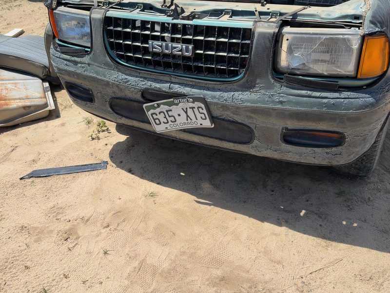 1993-1997 Isuzu Rodeo Front Bumper Assy.