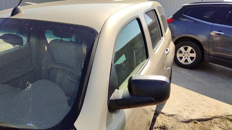 2006-2011 Chevrolet Hhr Front Door LH