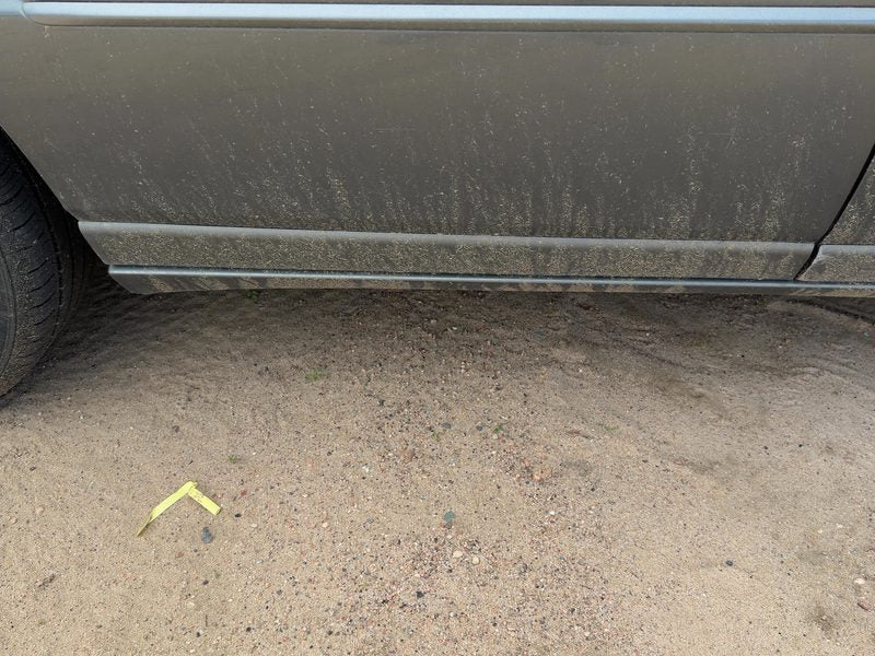 1998-2004 Cadillac Seville Rear Door Moulding RH