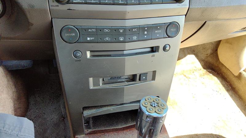 2004 Nissan Maxima Dash Panel