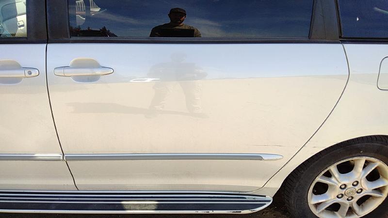 2004-2010 Toyota Sienna Rear Door LH