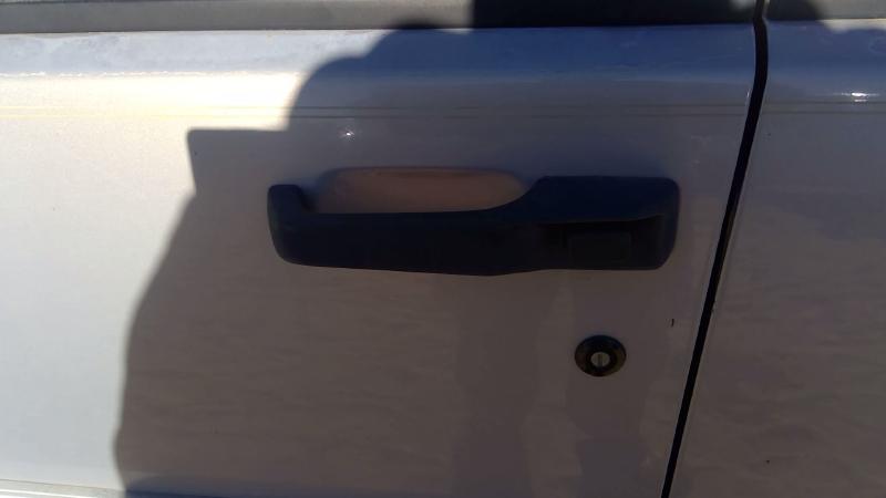 1994 Jeep Grand Cherokee Outside Door Handle LH