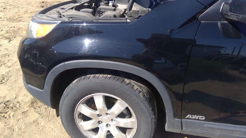 2011-2015 Kia Sorento Fender LH