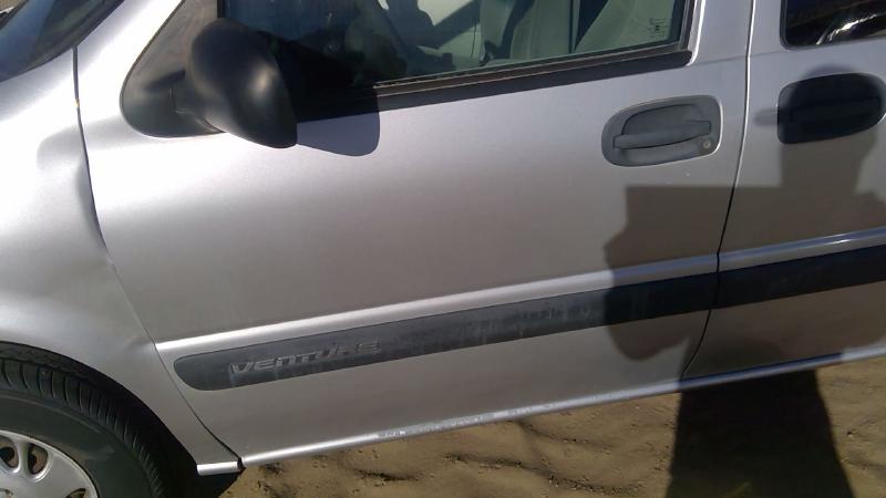 1997-2004 Chevrolet Venture Front Door LH