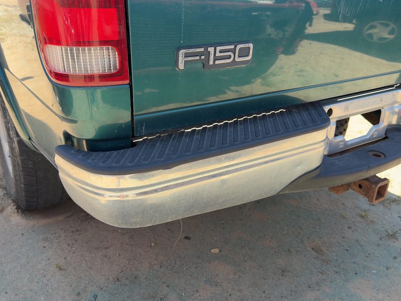 1997-2004 Ford Pickup F150 Series Rear Bumper Assembly