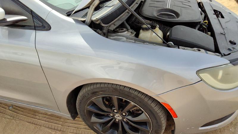 2015-2017 Chrysler 200 Fender RH