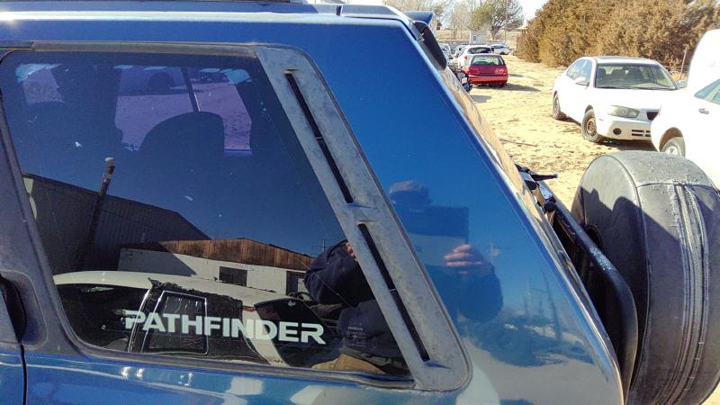1995 Nissan Pathfinder Quarter Panel Moulding LH