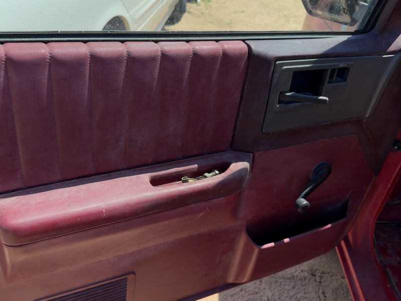 1990 S10/s15/sonoma Pickup Front Door Trim Panel LH