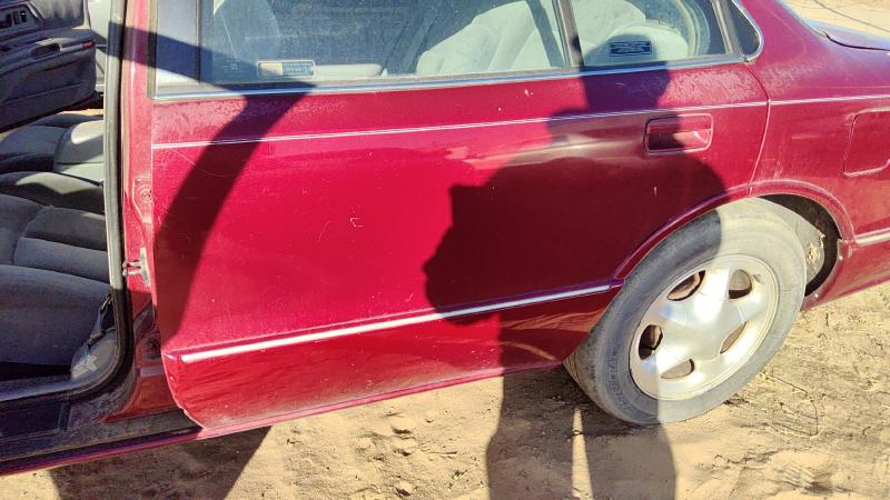 1992-1999 Oldsmobile Eighty-eight (80 & Up) Rear Door LH
