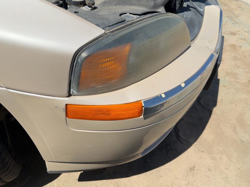 2000-2002 Lincoln LS Front Bumper Assy.
