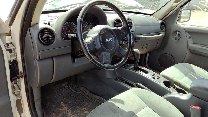 2002-2007 Jeep Liberty Outside Door Handle RH
